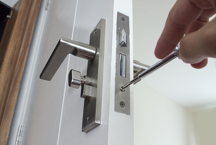 Our local locksmiths are able to repair and install door locks for properties in Tottenham and the local area.